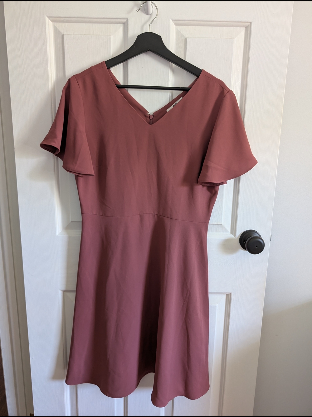 Uniqlo Women's Flutter-Sleeve Midi Dress in Dusty Rose Pink Size Medium
